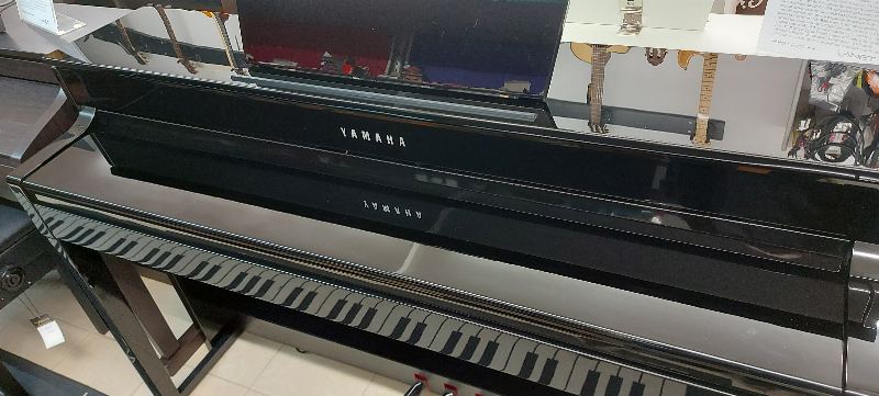 Yamaha CLP-535 – fotó