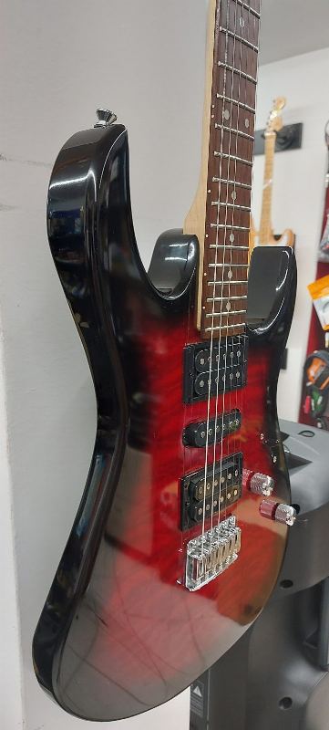 Ibanez GRX70QA-TRB Transparent Red Burst – fotó